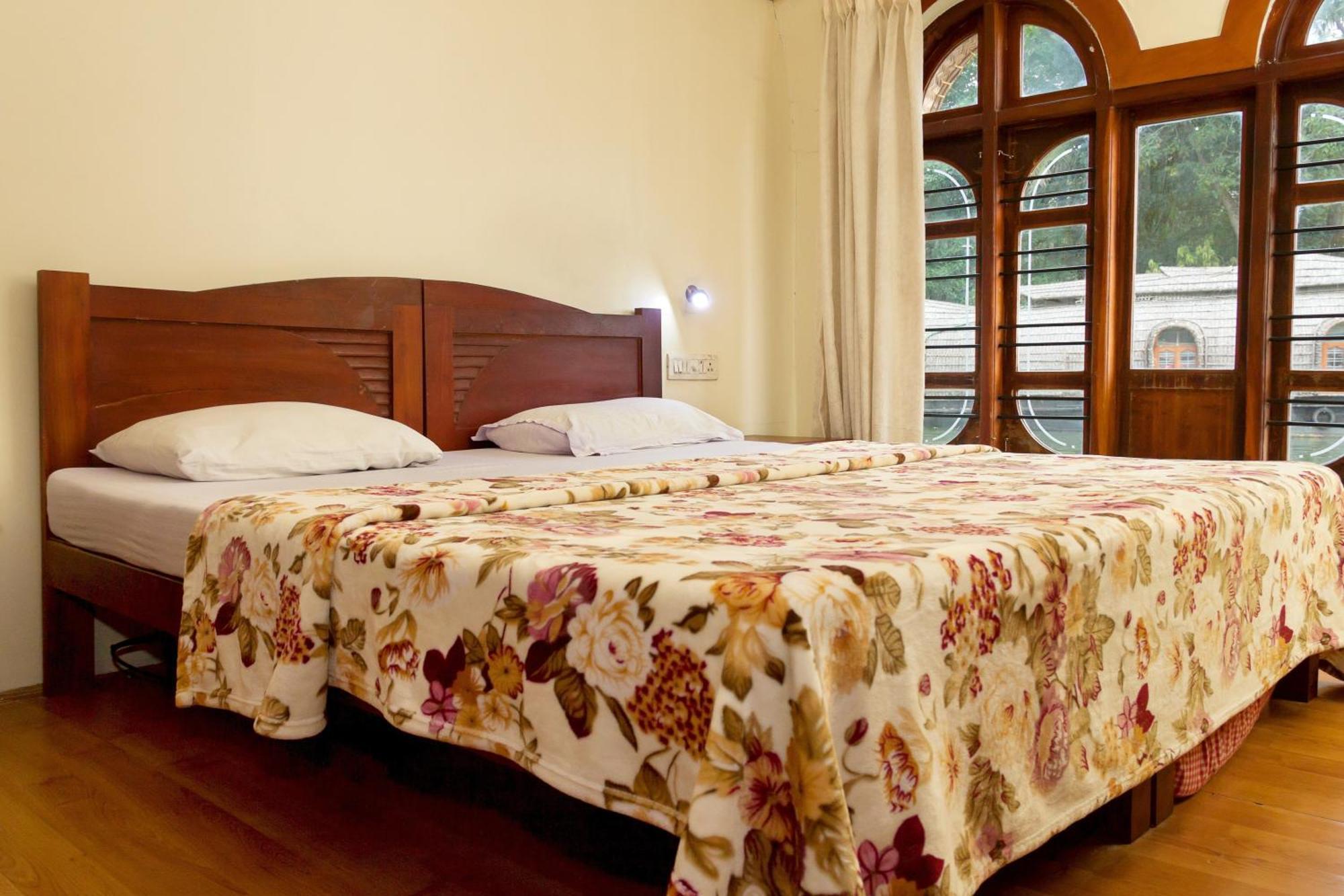 Aqua Castle Houseboat - by Aqua Jumbo Houseboats Hotel Alappuzha Ruang foto